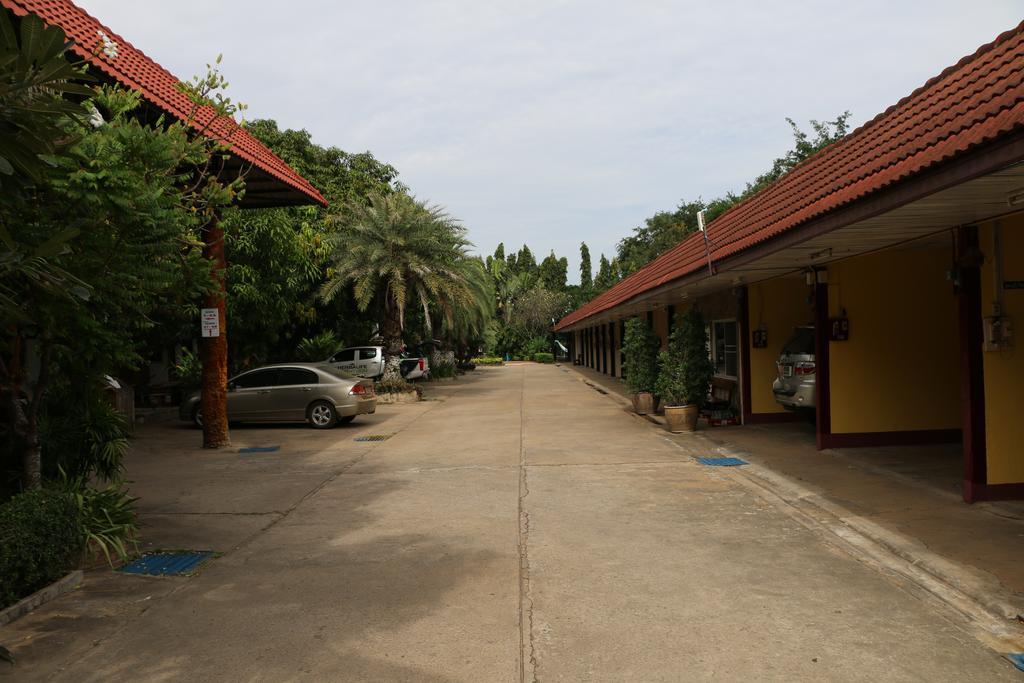 Market Motel Sa Kaeo Exteriér fotografie